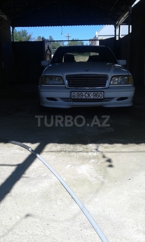 Mercedes C 220 1998, 2,800 km - 2.8 l - Goranboy
