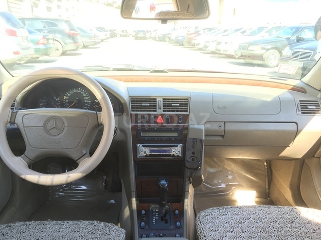 Mercedes C 240 1997, 244,000 km - 2.4 л - Bakı