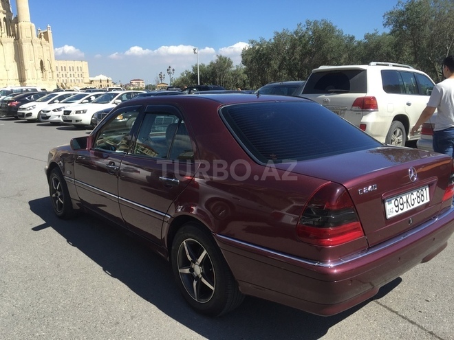 Mercedes C 240 1997, 244,000 km - 2.4 л - Bakı