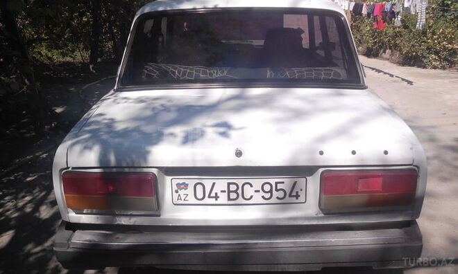 LADA (VAZ) 2107 1992, 112,000 km - 1.6 l - Ucar
