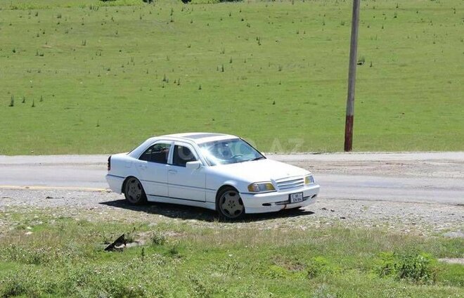 Mercedes C 230 1996, 335,000 km - 2.3 l - Bakı
