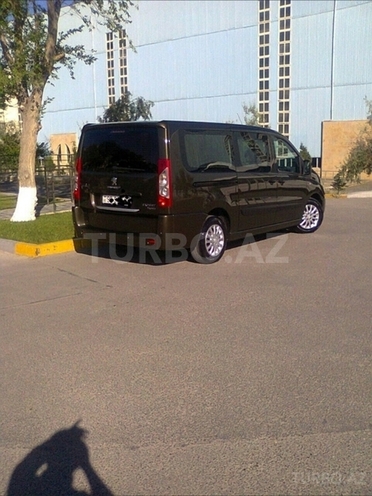 Peugeot  2013, 137,000 km - 2.0 l - Bakı