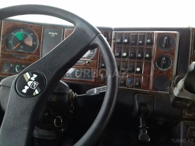 MAN  2003, 650,000 km - 14.0 l - Bakı