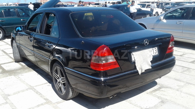 Mercedes C 220 1995, 250,000 km - 2.2 l - Bakı