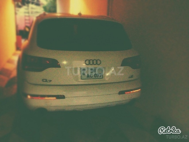 Audi Q7 2006, 200,000 km - 4.2 l - Gəncə