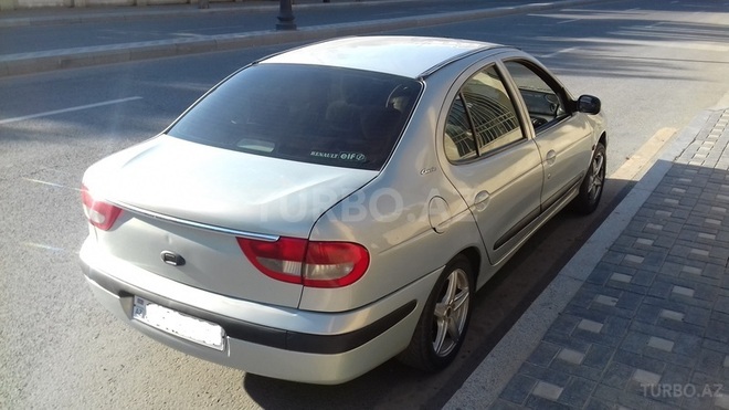 Renault Megane 2002, 214,000 km - 1.6 l - Bakı