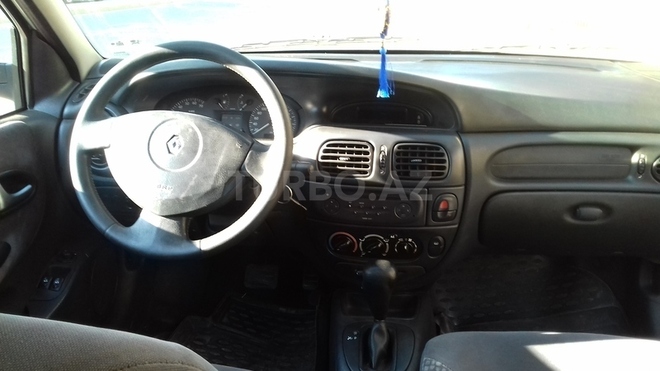Renault Megane 2002, 214,000 km - 1.6 l - Bakı