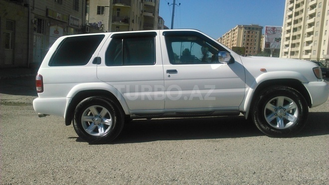 Nissan Pathfinder 2001, 127,000 km - 3.5 l - Bakı