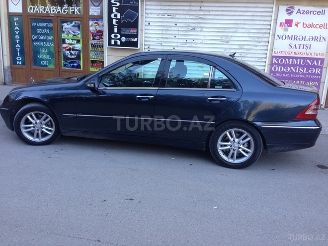 Mercedes C 220 2000, 315,000 km - 2.2 l - Bakı