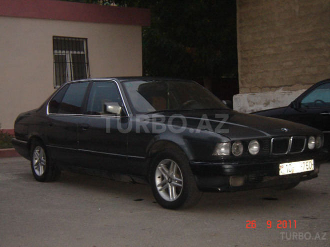 BMW 750 1990, 300,000 km - 5.0 л - Bakı