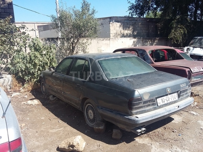 BMW 750 1990, 300,000 km - 5.0 л - Bakı