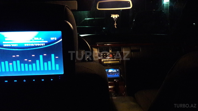 Mercedes E 280 1997, 315,000 km - 2.8 l - Bakı