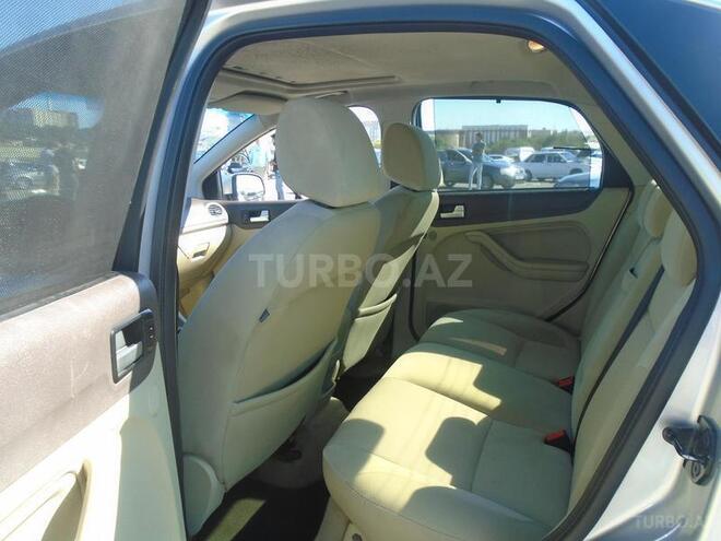 Ford Focus 2009, 222,000 km - 2.0 l - Bakı