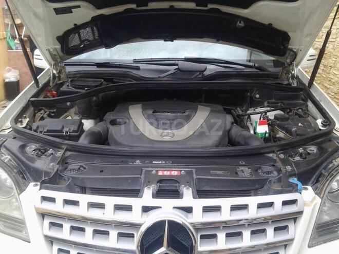 Mercedes ML 350 2011, 120,000 km - 3.5 l - Gəncə
