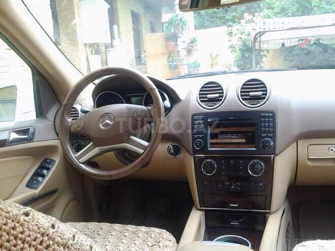 Mercedes ML 350 2011, 120,000 km - 3.5 l - Gəncə