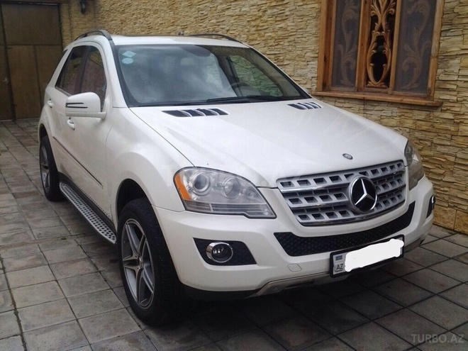 Mercedes ML 350 2011, 120,000 km - 3.5 l - Gəncə