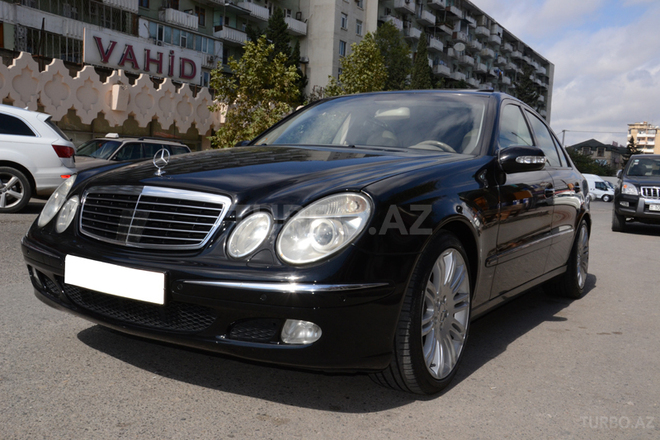Mercedes E 240 2002, 221,000 km - 2.6 л - Bakı