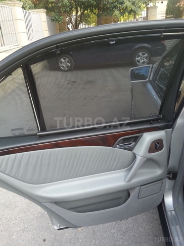 Mercedes E 320 1999, 315,000 km - 3.2 l - Bakı