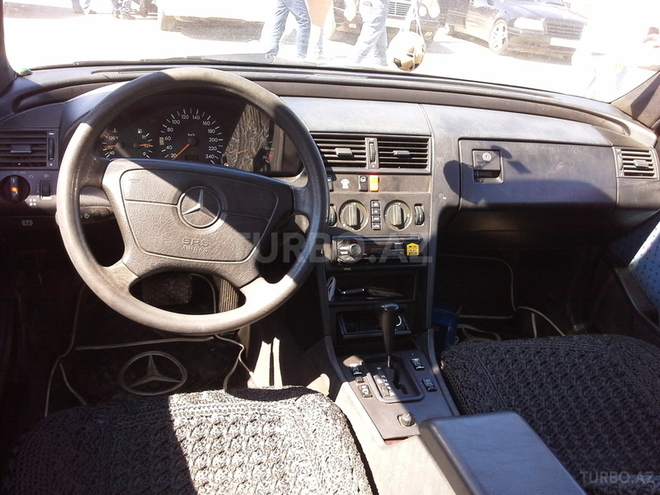 Mercedes C 180 1994, 250,000 km - 1.8 л - Bakı