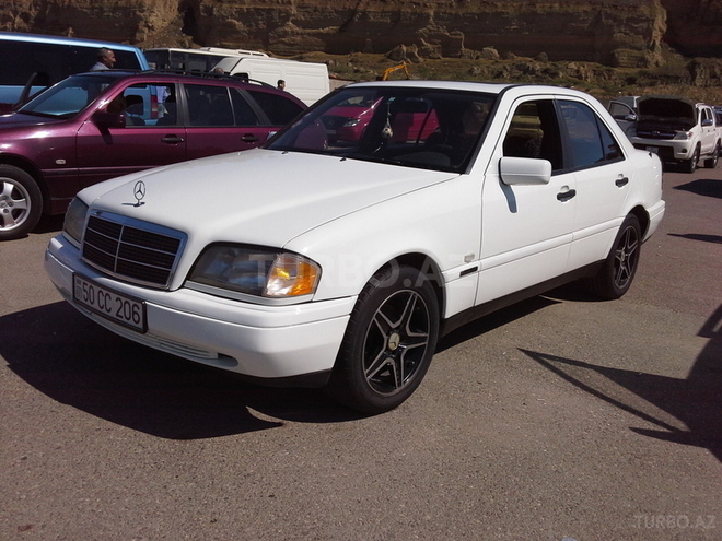 Mercedes C 180 1994, 250,000 km - 1.8 л - Bakı