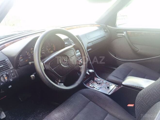 Mercedes C 220 1998, 305,900 km - 2.2 л - Bakı