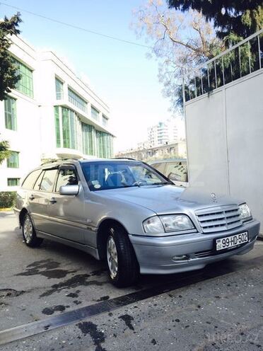 Mercedes C 220 1998, 305,900 km - 2.2 л - Bakı