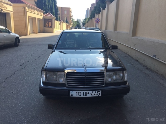 Mercedes E 200 1991, 176,577 km - 2.0 l - Bakı