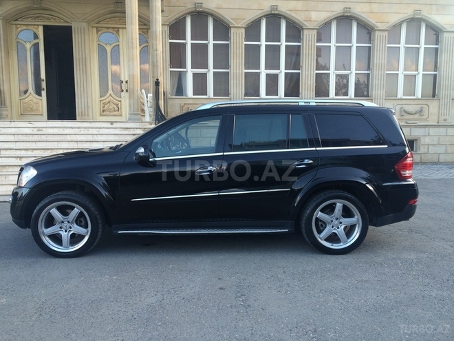 Mercedes GL 550 2009, 162,000 km - 5.5 l - Bakı