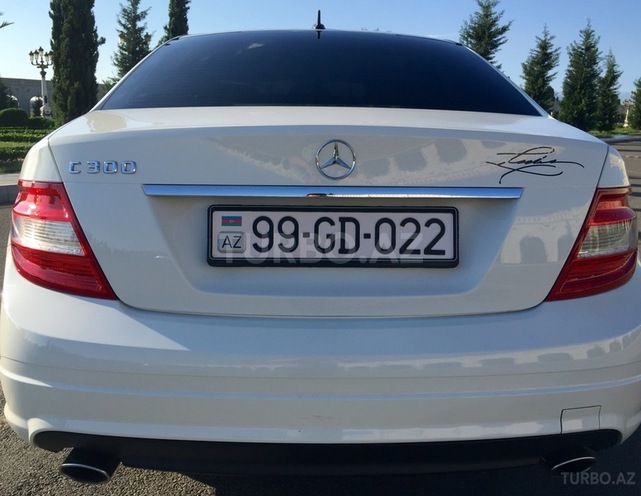 Mercedes C 300 2008, 61,000 km - 3.0 l - Bakı