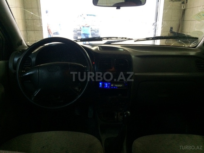 Kia Rio 2004, 225,678 km - 2.0 l - Bakı