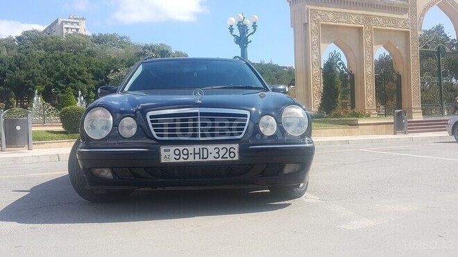 Mercedes E 270 2001, 210,000 km - 2.7 л - Bakı