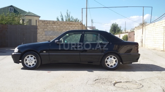 Mercedes C 230 1998, 261,000 km - 2.3 л - Sumqayıt