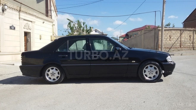 Mercedes C 230 1998, 261,000 km - 2.3 л - Sumqayıt