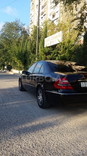 Mercedes E 220 2003, 333,000 km - 2.2 l - Bakı