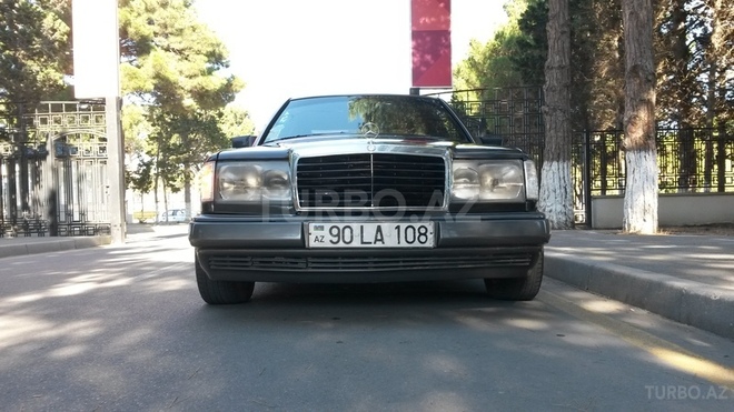 Mercedes E 200 1994, 25,000 km - 2.0 l - Bakı
