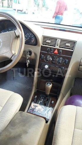 Mercedes C 180 1998, 333,000 km - 1.8 l - Bakı