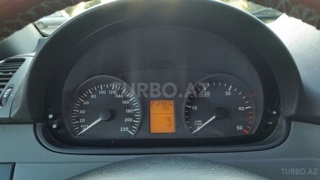 Mercedes Vito 2009, 212,987 km - 2.2 l - Gəncə