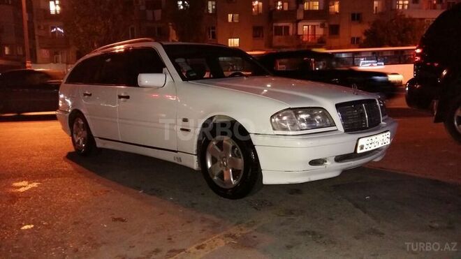 Mercedes C 220 1998, 318,000 km - 2.2 л - Bakı