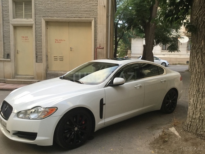 Jaguar XF 2011, 68,000 km - 5.0 л - Bakı