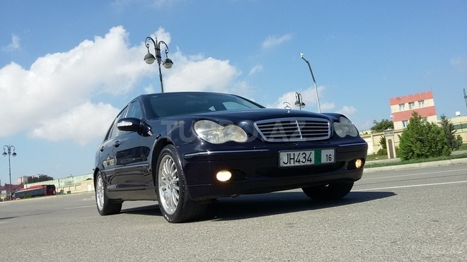Mercedes C 200 2000, 216,000 km - 2.0 л - Bakı