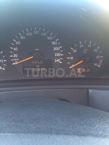 Mercedes E 240 2000, 156,000 km - 2.4 л - Bakı