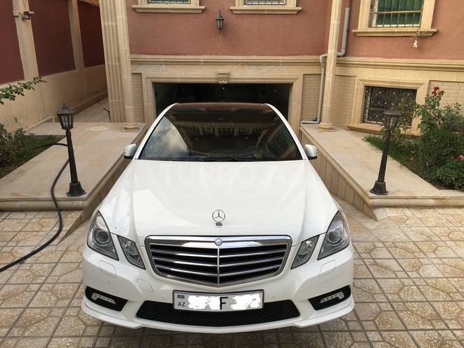 Mercedes E 250 2012, 106,000 km - 1.8 l - Bakı