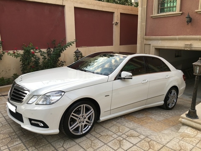 Mercedes E 250 2012, 106,000 km - 1.8 l - Bakı