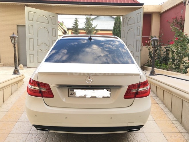 Mercedes E 250 2012, 106,000 km - 1.8 l - Bakı