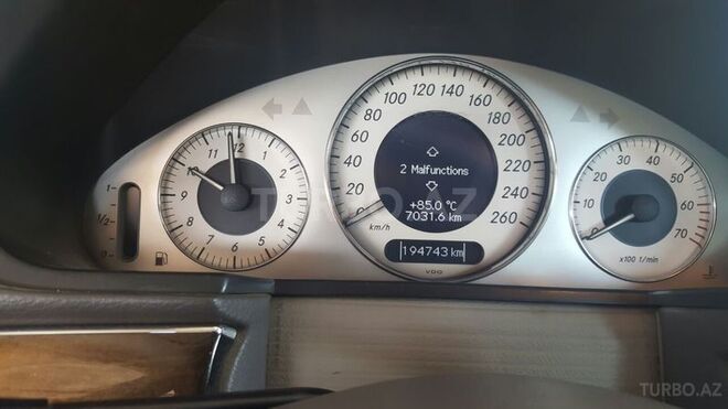 Mercedes C 240 2004, 194,743 km - 0.3 л - Bakı