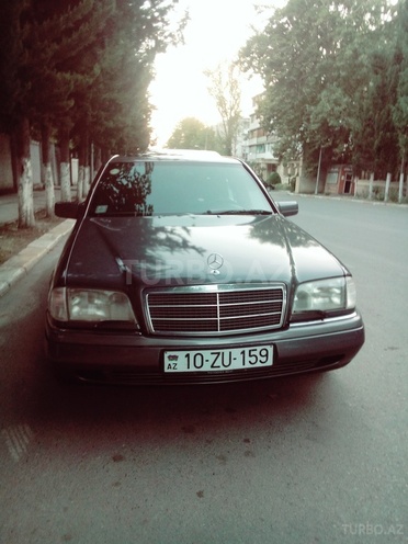 Mercedes C 200 1995, 445,633 km - 2.0 l - Mingəçevir
