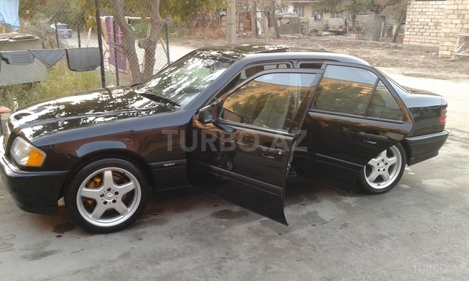 Mercedes C 230 1999, 300,000 km - 2.3 л - Bakı
