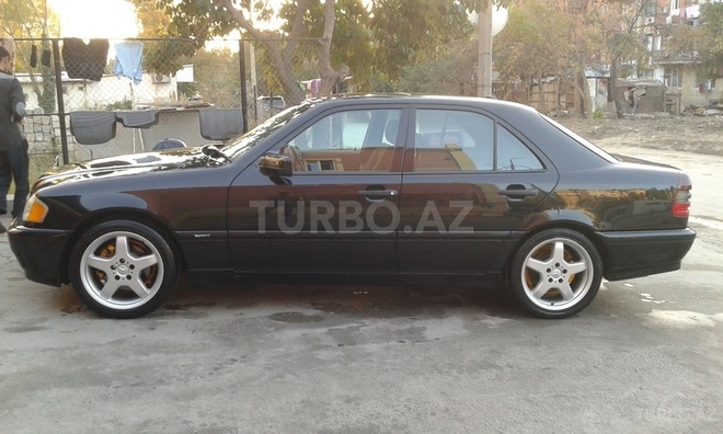Mercedes C 230 1999, 300,000 km - 2.3 л - Bakı