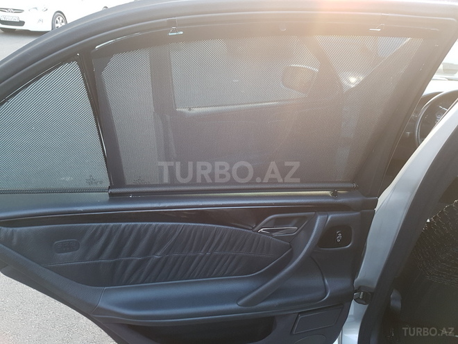Mercedes E 320 1999, 290,000 km - 3.2 l - Bakı