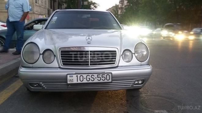 Mercedes E 230 1996, 274,557 km - 2.3 l - Bakı